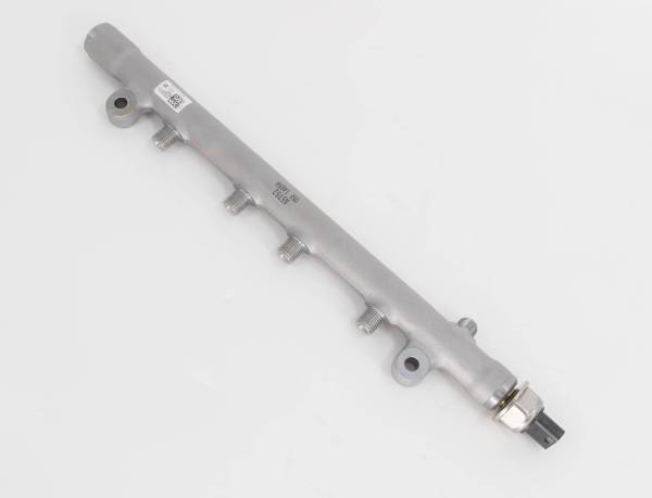 GM - GM OEM L5P Passenger Side Fuel Rail (2017-2022)